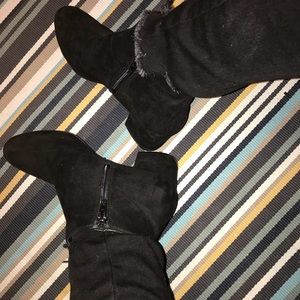 black booties